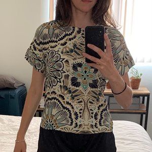 Cute Flower Pattern Top
